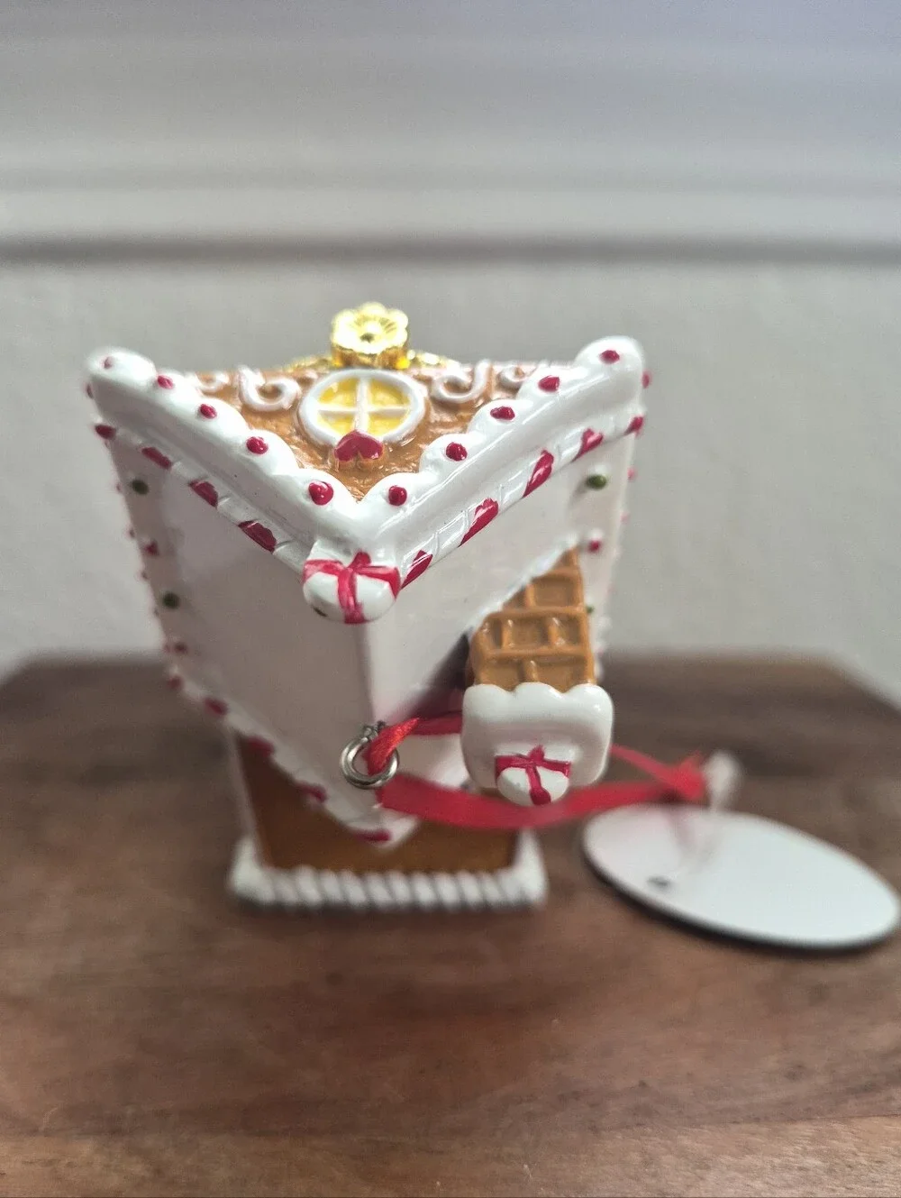 Gingerbreadhouse Trinket Box Ornament
